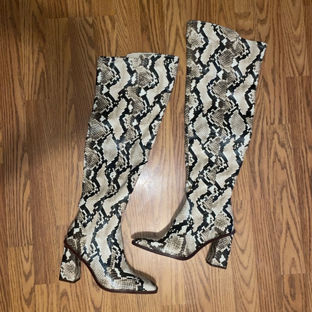 Brand New Never Worn Snakeskin Knee High Tall Boots with Wedge Snip/Square Toe